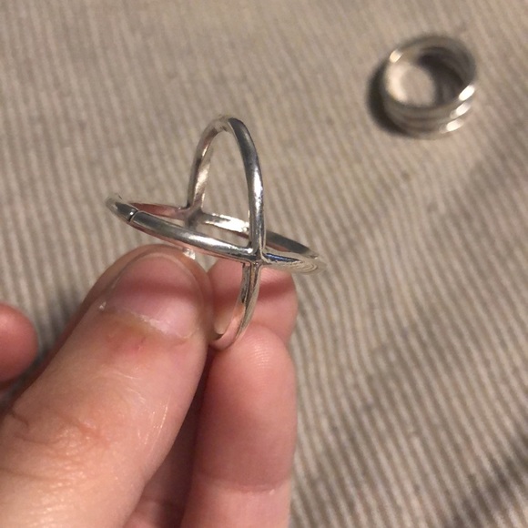 Brand New 2 Pack of Silver Rings - Picture 12 of 12